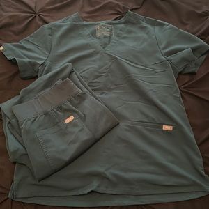 FIGS in Caribbean Blue